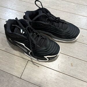 Nike Kids Black and White Sneakers